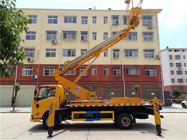 国六22米伸缩臂高空作业车-程力威牌CLW5086JGKJ6高空作业车