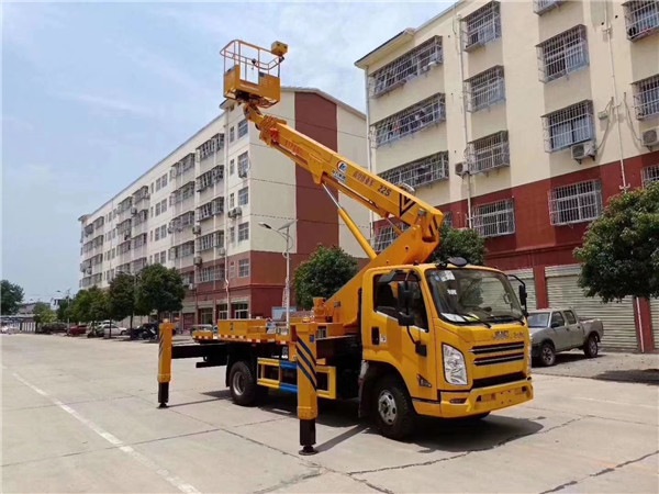 国六22米伸缩臂高空作业车-程力威牌CLW5086JGKJ6高空作业车