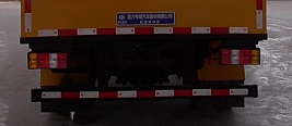 程力威牌CLW5040TFZ6HL型防撞缓冲车