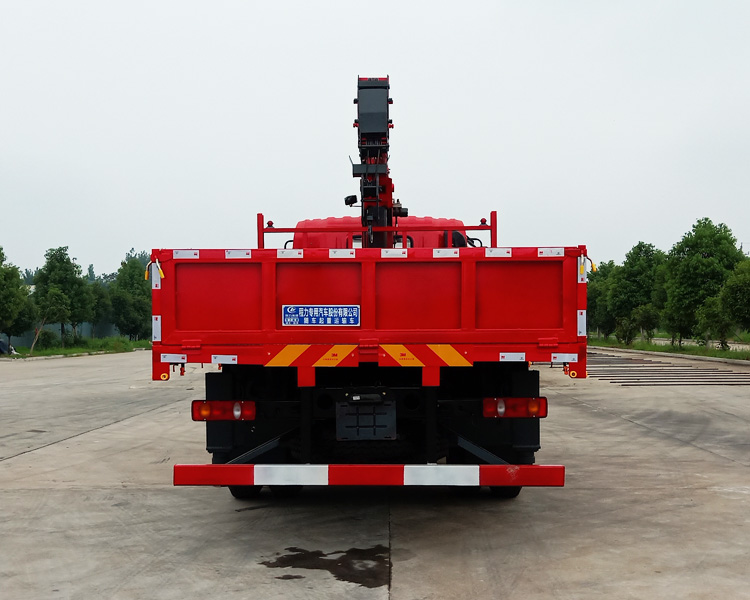 程力威牌CLW5163JSQ6SZ型随车起重运输车